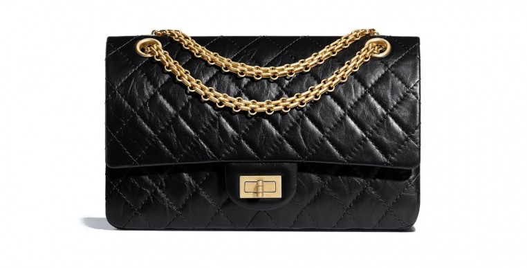 Le 2.55, signature de Chanel, est l’un des sacs les plus vendus au monde.